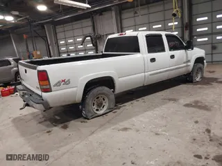 2004 GMC Sierra 2500HD SLE with VIN 1GTHK23134F120214, listed as a IAAI auction lot 41611677 with 315,585 mi miles. Bid and sale history available at carsss.com. Image 4.