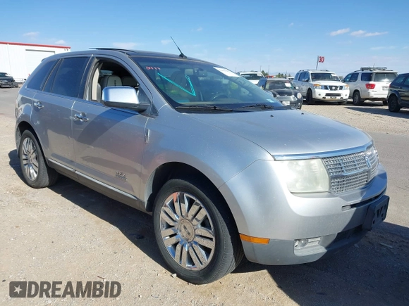 2010 Lincoln MKX with VIN 2LMDJ6JC9ABJ00706, listed as a IAAI auction lot 42043882 with 182,002 mi miles. Bid and sale history available at carsss.com. Image 1.