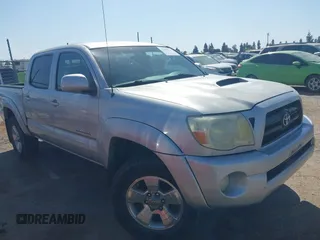 2007 Toyota Tacoma PreRunner with VIN 5TEJU62NX7Z450754, listed as a IAAI auction lot 42167915 with 221,560 mi miles and . Bid and sale history available at DreamBid. Image 1.