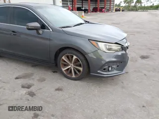 2018 Subaru Legacy Limited с VIN 4S3BNAN61J3007326, выставлен на аукционе IAAI как лот 42590367 с пробегом 84 973 миль миль и . История ставок и продаж доступна на DreamBid. Изображение 20.