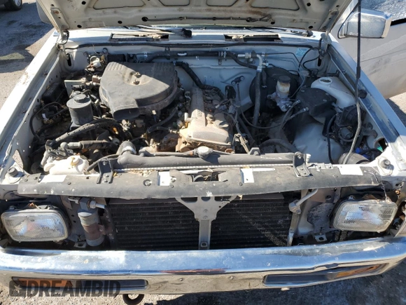 1996 Nissan Frontier XE with VIN 1N6SD16YXTC384868, listed as a Copart auction lot 58745455 with 143,489 mi miles and Clean title. Bid and sale history available at DreamBid. Image 11.
