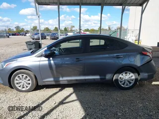 2019 Hyundai Accent SE with VIN 3KPC24A34KE087144, listed as a IAAI auction lot 40611683 with 86,276 mi miles. Bid and sale history available at carsss.com. Image 14.