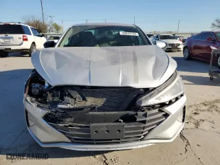 2019 Hyundai Elantra SE with VIN KMHD74LFXKU833512, listed as a Copart auction lot 50049725 with 48,307 mi miles and Salvage Title. Bid and sale history available at carsss.com. Image 5.