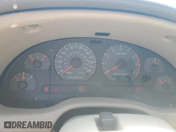 2000 Ford Mustang GT с VIN 1FAFP45X8YF294376, выставлен на аукционе Copart как лот 60574205 с пробегом 151 280 миль миль и Списание • Salvage title. История ставок и продаж доступна на DreamBid. Изображение 9.