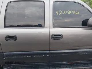 2002 Chevrolet Suburban LT with VIN 3GNEC16Z22G132756, listed as a IAAI auction lot 42503086 with Not provided miles and . Bid and sale history available at DreamBid. Image 13.