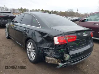 2015 Audi A6 Premium Plus z VIN WAUFGAFC6FN043800, wystawiony jako IAAI lot #41702164 z przebiegiem 122 267 mil mil oraz . Historia ofert i sprzedaży dostępna na DreamBid. Obrazek 6.