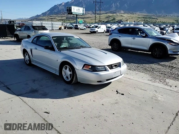 2003 Ford Mustang Standard z VIN 1FAFP40463F327722, wystawiony jako Copart lot #55042765 z przebiegiem 117 010 mil mil oraz Szkoda całkowita • Salvage title. Historia ofert i sprzedaży dostępna na DreamBid. Obrazek 13.