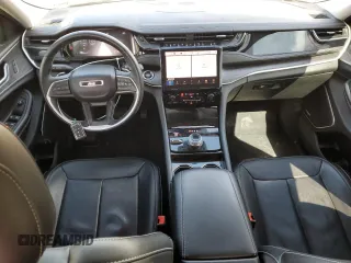 2022 Jeep Grand Cherokee Limited z VIN 1C4RJKBGXN8617361, wystawiony jako Copart lot #48968965 z przebiegiem 42 776 mil mil oraz Czysty tytuł • Clean title. Historia ofert i sprzedaży dostępna na DreamBid. Obrazek 8.