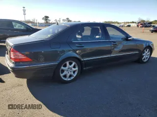 2004 Mercedes-Benz S-Class 5.0L with VIN WDBNG84J04A407348, listed as a Copart auction lot 80430614 with 160,172 mi miles and Salvage Title. Bid and sale history available at carsss.com. Image 3.