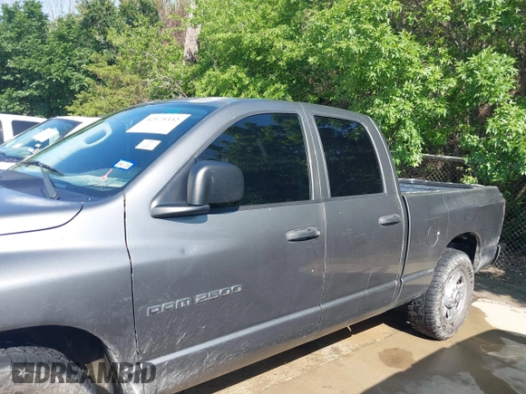 2005 Dodge 2500 SLT with VIN 3D7KR28D75G757830, listed as a IAAI auction lot 42175332 with 226,270 mi miles and . Bid and sale history available at carsss.com. Image 14.
