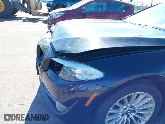 2013 BMW 5 Series 535i xDrive with VIN WBAFU7C51DDU69401, listed as a IAAI auction lot 42340780 with 193,869 mi miles and . Bid and sale history available at DreamBid. Image 17.