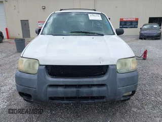 2003 Ford Escape XLT Popular 2 с VIN 1FMYU93133KD21454, выставлен на аукционе IAAI как лот 42386150 с пробегом 182 849 миль миль и . История ставок и продаж доступна на DreamBid. Изображение 6.