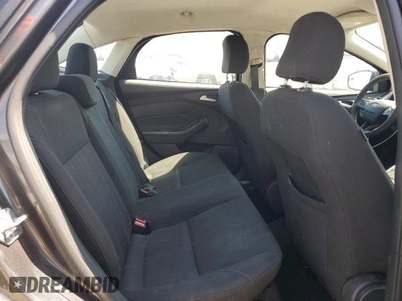 2015 Ford Focus SE with VIN 1FADP3F23FL317131, listed as a Copart auction lot 53302505 with 105,740 mi miles and Clean Title. Bid and sale history available at carsss.com. Image 10.