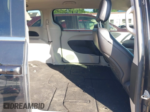 2022 Chrysler Pacifica Touring L with VIN 2C4RC1BG9NR117538, listed as a IAAI auction lot 42318518 with 103,311 mi miles and . Bid and sale history available at DreamBid. Image 8.