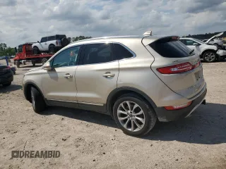 2017 Lincoln MKC Select z VIN 5LMCJ2C96HUL19657, wystawiony jako Copart lot #54157965 z przebiegiem 142 646 mil mil oraz Szkoda całkowita • Salvage title. Historia ofert i sprzedaży dostępna na DreamBid. Obrazek 2.