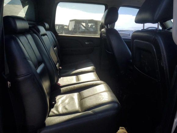 2012 Chevrolet Avalanche LT with VIN 3GNTKFE71CG150951, listed as a Copart auction lot 41843935 with 147,356 mi miles and Salvage Title. Bid and sale history available at carsss.com. Image 10.