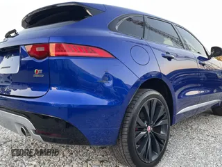 2017 Jaguar F-Pace with VIN SADCP2BV7HA059876, listed as a Copart auction lot 75567304 with 43,310 mi miles and Salvage title. Bid and sale history available at DreamBid. Image 4.