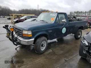 1997 Ford F-250 with VIN 1FTHF26H7VEC59430, listed as a Copart auction lot 81262134 with 55,525 mi miles and Clean Title. Bid and sale history available at carsss.com. Image 1.