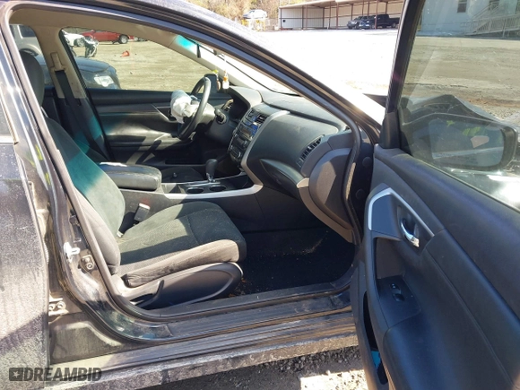 2015 Nissan Altima 2.5 with VIN 1N4AL3AP5FC289298, listed as a IAAI auction lot 41420327 with 138,544 mi miles. Bid and sale history available at carsss.com. Image 5.