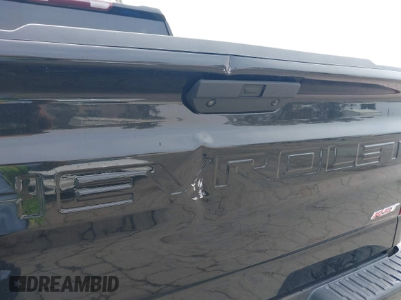 2021 Chevrolet Silverado 1500 RST with VIN 3GCPWDET7MG135016, listed as a IAAI auction lot 42153121 with 41,170 mi miles and . Bid and sale history available at DreamBid. Image 17.