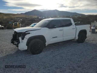 2022 Toyota Tundra Limited z VIN 5TFJA5DB2NX021229, wystawiony jako Copart lot #75503534 z przebiegiem Nie podano mil oraz Szkoda całkowita • Salvage title. Historia ofert i sprzedaży dostępna na DreamBid. Obrazek 1.