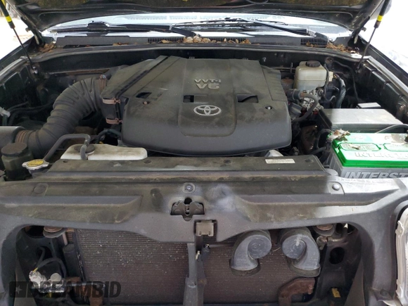 2008 Toyota 4Runner SR5 with VIN JTEBU14R180132025, listed as a Copart auction lot 63795585 with 131,062 mi miles and Clean title. Bid and sale history available at DreamBid. Image 12.