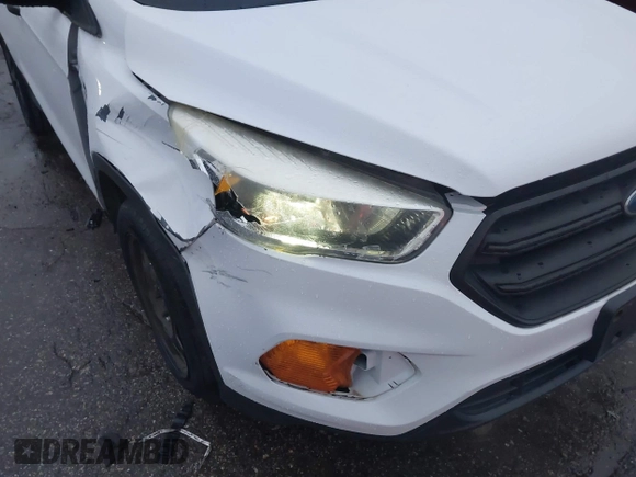 2017 Ford Escape S with VIN 1FMCU0F70HUD94573, listed as a IAAI auction lot 41272954 with 91,546 mi miles. Bid and sale history available at carsss.com. Image 6.