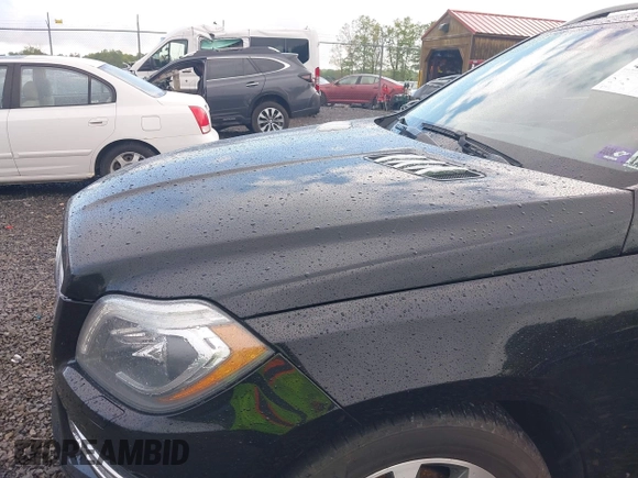2014 Mercedes-Benz GL 450 с VIN 4JGDF7CE6EA270377, выставлен на аукционе IAAI как лот 42241820 с пробегом 136 219 миль миль и . История ставок и продаж доступна на DreamBid. Изображение 6.