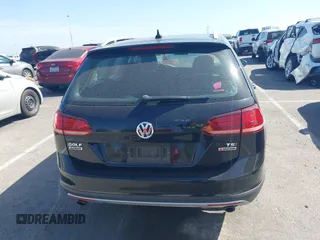2018 Volkswagen Golf S z VIN 3VWH17AU4JM750975, wystawiony jako IAAI lot #41590132 z przebiegiem 51 479 mil mil oraz . Historia ofert i sprzedaży dostępna na DreamBid. Obrazek 16.