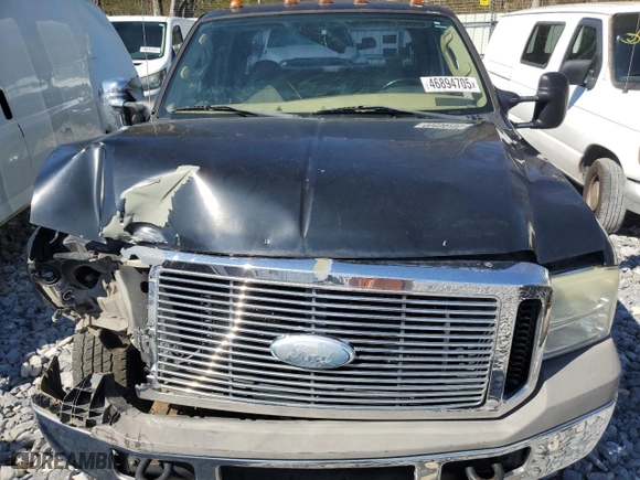 2005 Ford Super Duty F-350 DRW XL with VIN 1FTWW32P25EA98589, listed as a Copart auction lot 46894705 with 256,232 mi miles and Salvage Title. Bid and sale history available at carsss.com. Image 11.