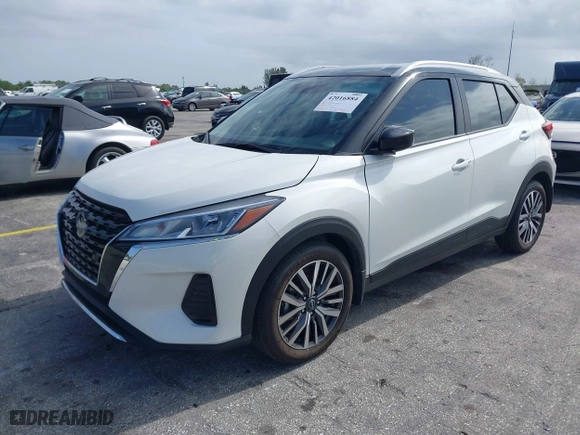 2024 Nissan Kicks SV with VIN 3N1CP5CV6RL544499, listed as a IAAI auction lot 42016884 with 451 mi miles. Bid and sale history available at carsss.com. Image 19.