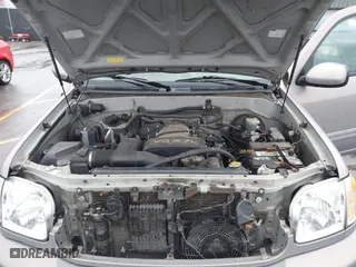 2002 Toyota Sequoia Limited with VIN 5TDZT38A52S117036, listed as a IAAI auction lot 41552478 with 275,583 mi miles. Bid and sale history available at carsss.com. Image 10.