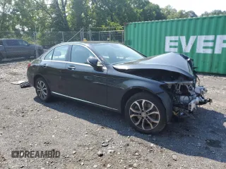2017 Mercedes-Benz C 300 с VIN WDDWF4KB2HR246589, выставлен на аукционе Copart как лот 60249055 с пробегом Не указан миль и Списание • Salvage title. История ставок и продаж доступна на DreamBid. Изображение 4.