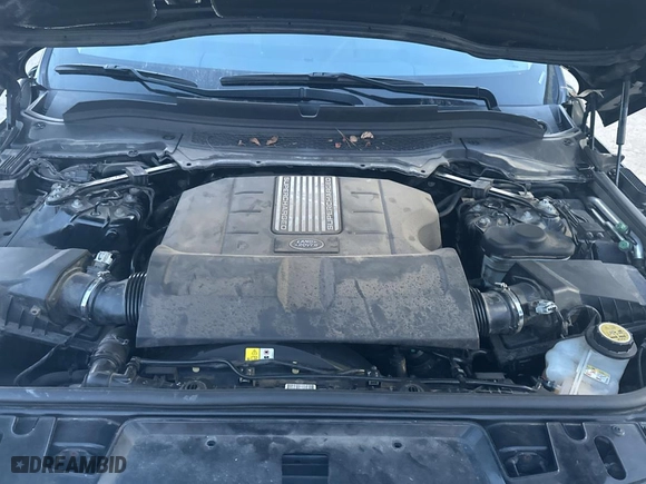 2016 Land Rover Range Rover Sport V8 Dynamic with VIN SALWR2EF9GA580046, listed as a Copart auction lot 49009835 with 99,796 mi miles and Clean Title. Bid and sale history available at carsss.com. Image 7.