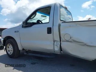 2004 Ford F-250 XL с VIN 1FTNF20L84EC26032, выставлен на аукционе IAAI как лот 42426809 с пробегом 203 584 миль миль и . История ставок и продаж доступна на DreamBid. Изображение 19.