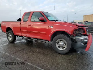 2001 Ford F-150 XL with VIN 1FTRX18L21NA50586, listed as a Copart auction lot 84245554 with 0 mi miles and Salvage Title. Bid and sale history available at carsss.com. Image 4.