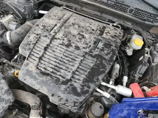 2020 Subaru Forester Premium z VIN JF2SKAJC4LH414231, wystawiony jako Copart lot #71816855 z przebiegiem 73 525 mil mil oraz Czysty tytuł • Clean title. Historia ofert i sprzedaży dostępna na DreamBid. Obrazek 16.