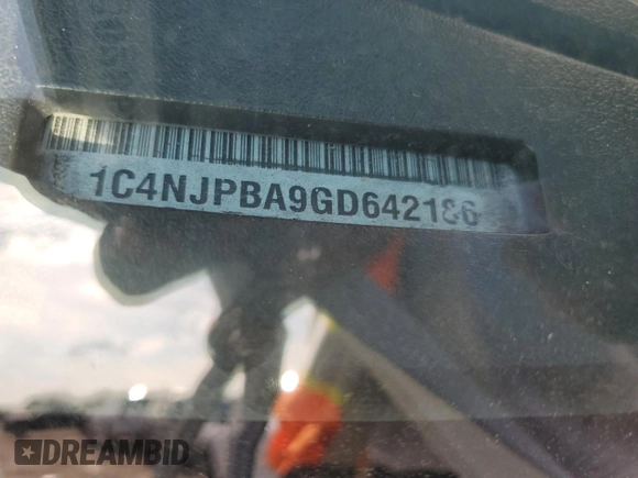 2016 Jeep Patriot Sport SE z VIN 1C4NJPBA9GD642186, wystawiony jako Copart lot #50650435 z przebiegiem 103 075 mil mil oraz Szkoda całkowita • Salvage title. Historia ofert i sprzedaży dostępna na DreamBid. Obrazek 15.