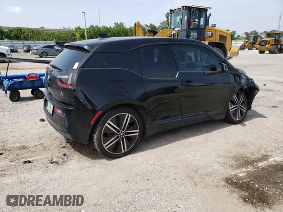 2017 BMW i3 with VIN WBY1Z8C55HV889536, listed as a Copart auction lot 60530123 with 61,372 mi miles. Bid and sale history available at carsss.com. Image 3.