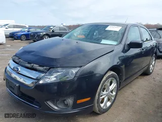 2012 Ford Fusion SE with VIN 3FAHP0HAXCR375304, listed as a IAAI auction lot 41923537 with 253,118 mi miles. Bid and sale history available at carsss.com. Image 2.