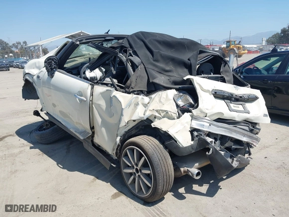 2017 MINI Convertible Cooper with VIN WMWWG5C31H3C99176, listed as a IAAI auction lot 29272896 with 23,200 mi miles. Bid and sale history available at carsss.com. Image 3.