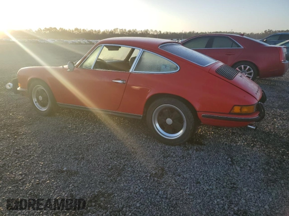 1969 Porsche 911 with VIN 119220801, listed as a Copart auction lot 78343254 with 97,290 mi miles and Salvage title. Bid and sale history available at DreamBid. Image 2.