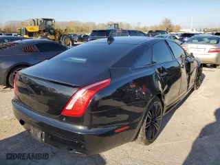 2016 Jaguar XJ R-Sport with VIN SAJWJ1CD1G8W01779, listed as a Copart auction lot 65624562 with 38,042 mi miles. Bid and sale history available at carsss.com. Image 4.