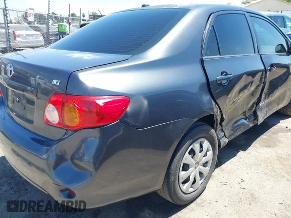 2010 Toyota Corolla z VIN 1NXBU4EE7AZ199417, wystawiony jako IAAI lot #42202363 z przebiegiem 180 378 mil mil oraz . Historia ofert i sprzedaży dostępna na DreamBid. Obrazek 20.