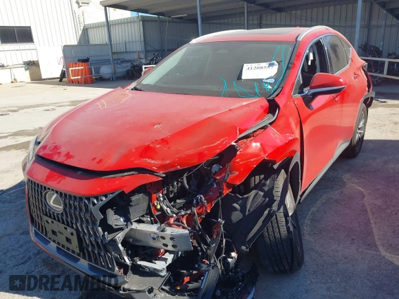 2025 Lexus NX 250 z VIN 2T2ADCAZXSC020901, wystawiony jako IAAI lot #41208557 z przebiegiem 3 756 mil mil oraz . Historia ofert i sprzedaży dostępna na DreamBid. Obrazek 6.