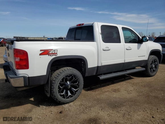 2013 Chevrolet Silverado 1500 LTZ with VIN 3GCPKTE22DG277108, listed as a Copart auction lot 53328005 with 348,438 mi miles and Clean Title. Bid and sale history available at carsss.com. Image 3.
