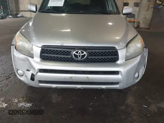 2006 Toyota RAV4 Sport z VIN JTMBD32V366010048, wystawiony jako IAAI lot #42253991 z przebiegiem 271 034 mil mil oraz . Historia ofert i sprzedaży dostępna na DreamBid. Obrazek 6.