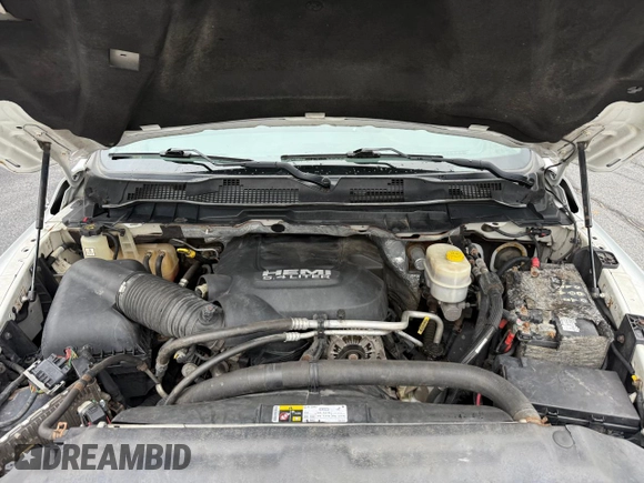 2016 Ram 2500 SLT with VIN 3C6UR5JJ7GG354431, listed as a Copart auction lot 64701725 with 270,516 mi miles and Clean title. Bid and sale history available at DreamBid. Image 7.