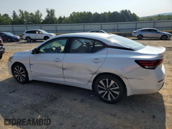 2024 Nissan Sentra SV z VIN 3N1AB8CVXRY319206, wystawiony jako Copart lot #61831025 z przebiegiem 6 966 mil mil oraz Szkoda całkowita • Salvage title. Historia ofert i sprzedaży dostępna na DreamBid. Obrazek 2.