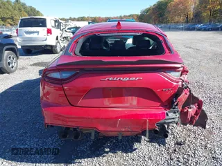2018 Kia Stinger GT2 with VIN KNAE55LC0J6019590, listed as a IAAI auction lot 40627501 with 90,021 mi miles. Bid and sale history available at carsss.com. Image 16.